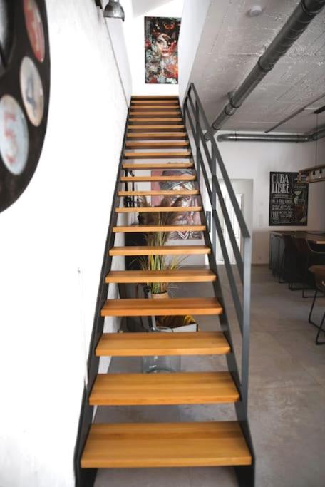 Beautiful Design 2 Bedroom Loft Mertert Exterior foto
